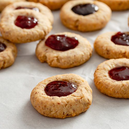 https://www.spoonabilities.com/wp-content/uploads/2021/12/Almond-Thumbprint-Cookies-Recipe-Card.jpg